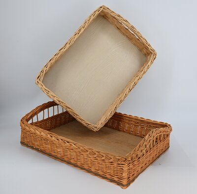 Tablett von Hand gemacht