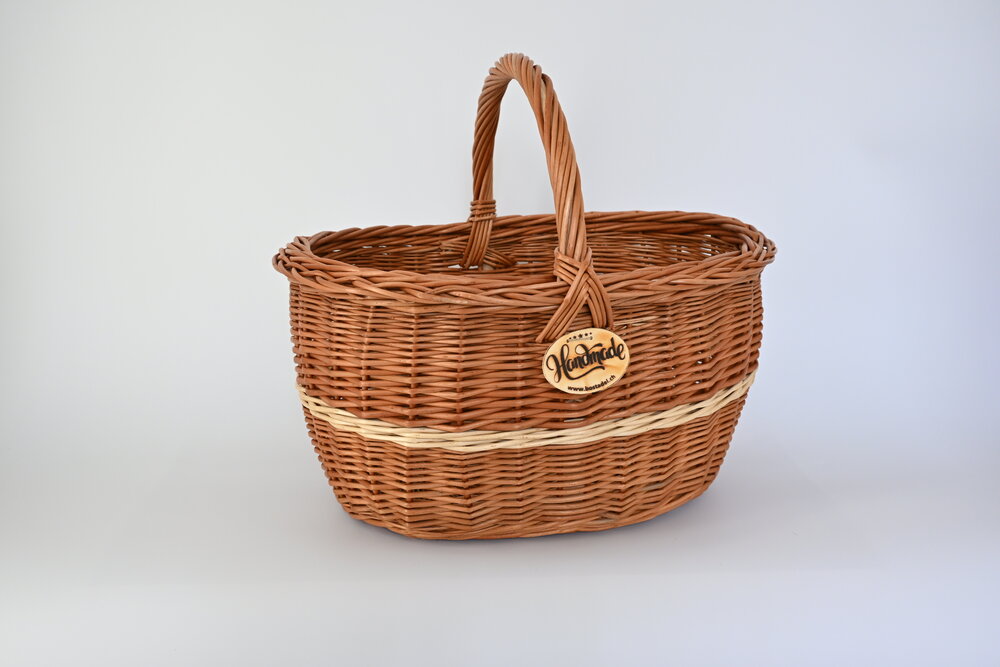 Geflochtener Einkaufskorb mit Querbügel